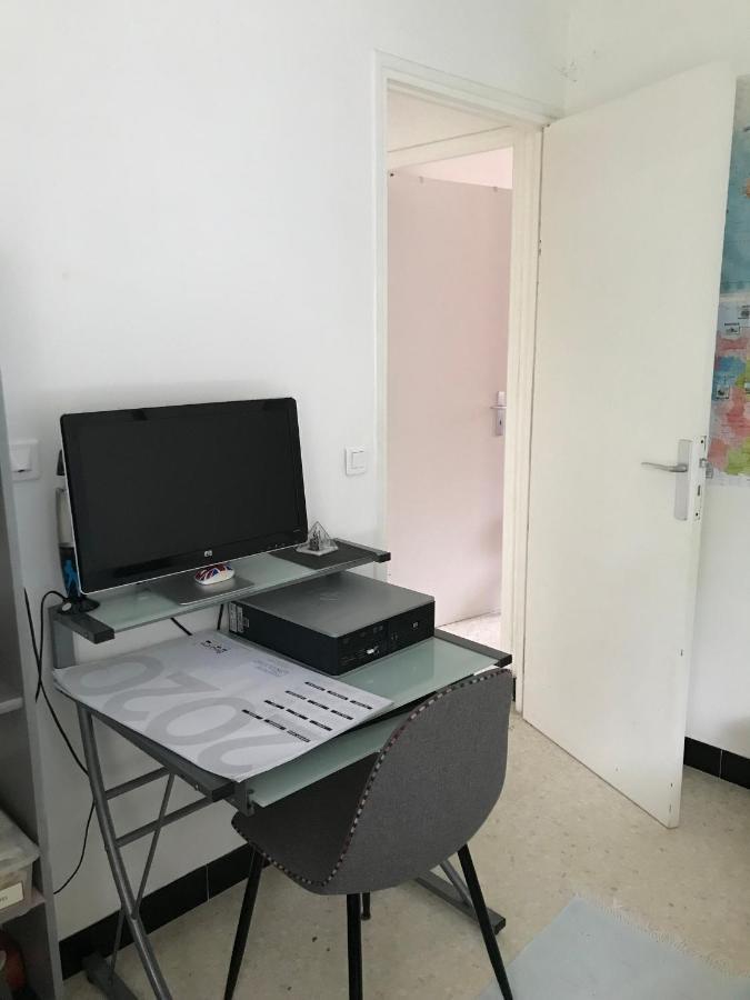 Chambre cosy, calme, dans maison privée à 1,5 km village Sospel Esterno foto